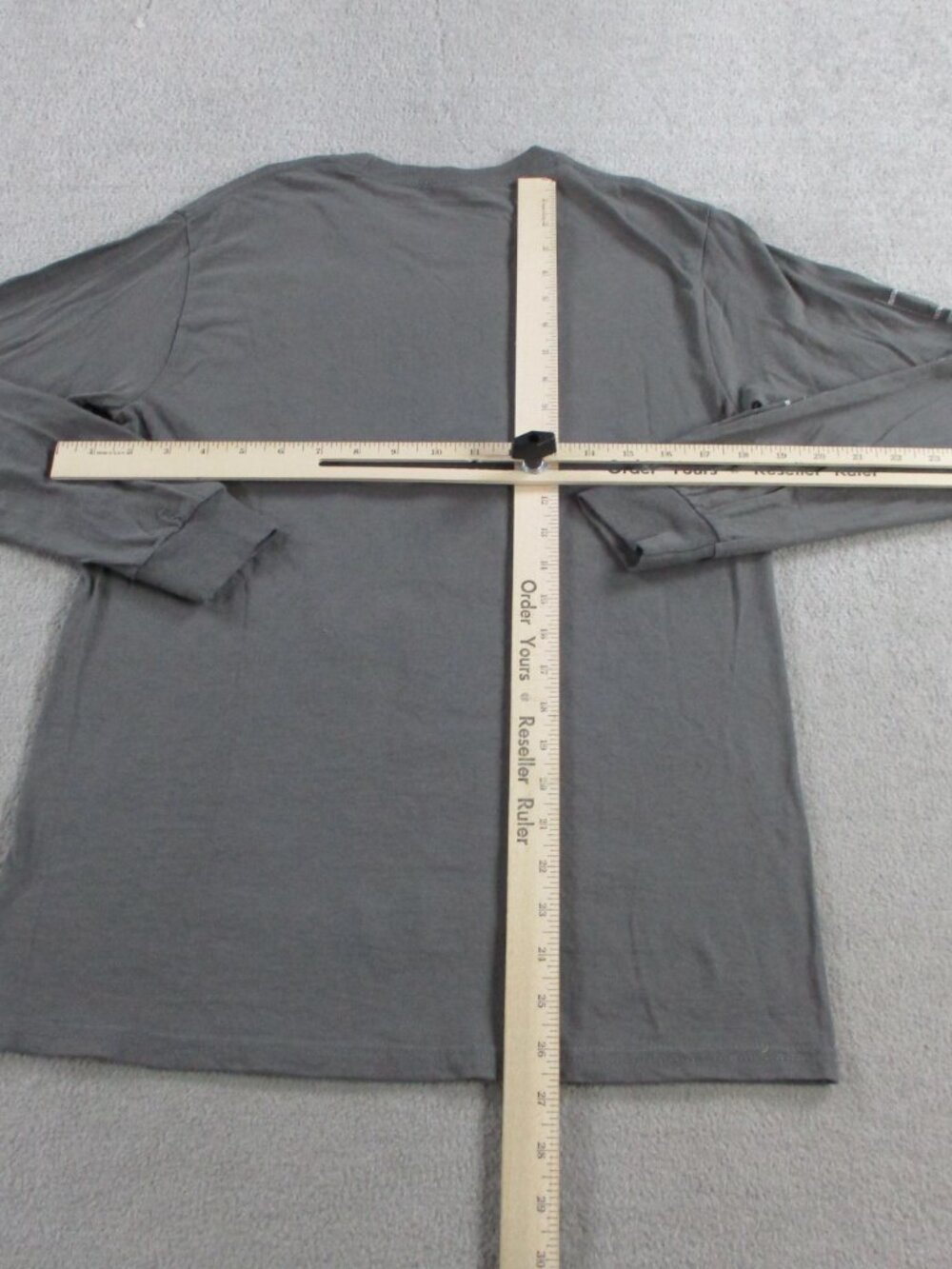 Taylor Swift Fearless T Shirt Womens Small Gray Graphic Print Long Sleeve Music - Picture 4 of 7